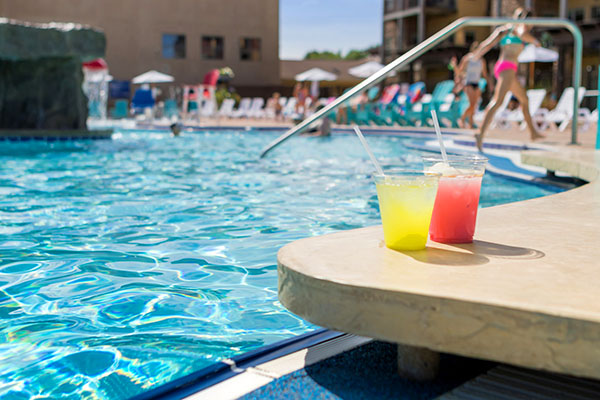 Drinks by the swim-up bar at Bridges Bay Resort outdoor waterpark